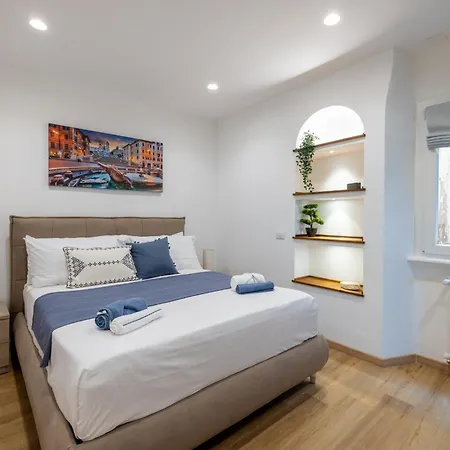Lilly's Piazza Navona Appartement *